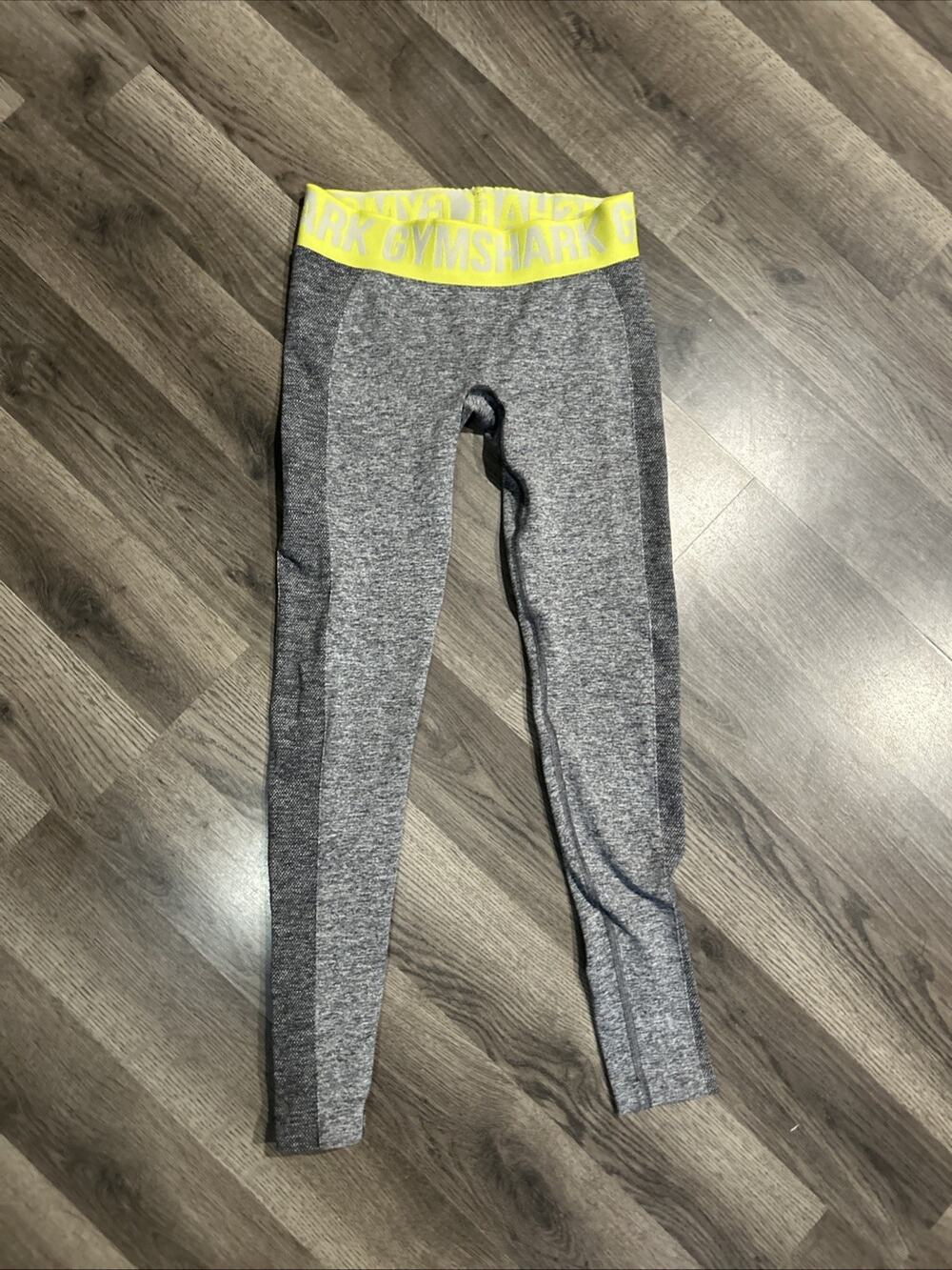 XS Women’s Gym Shark Leggings Grey With Green